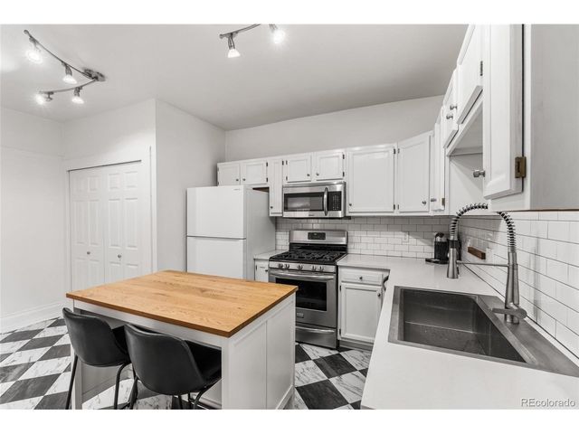 2465 W Caithness Pl, Denver, CO 80211