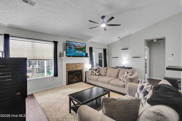 138 Leslie Lane, Havelock, NC 28532