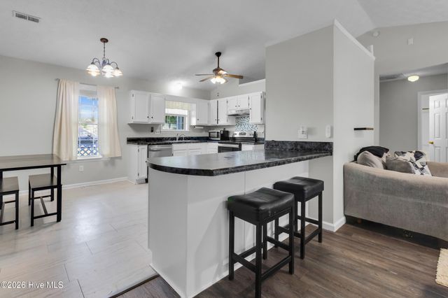 138 Leslie Lane, Havelock, NC 28532