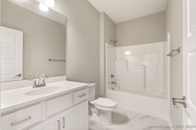 3003 Bales Way, Jeffersonville, IN 47130