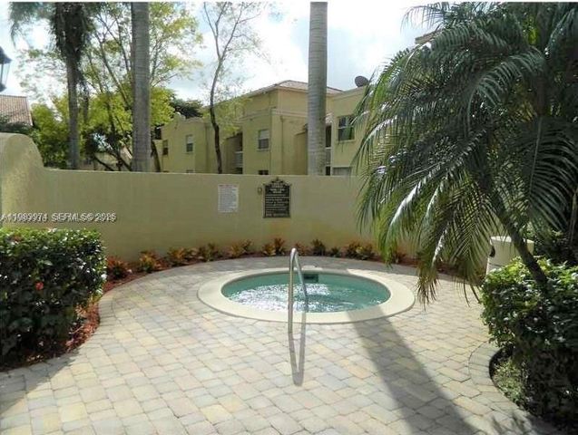 4751 NW 9th Dr 4751, Plantation, FL 33317