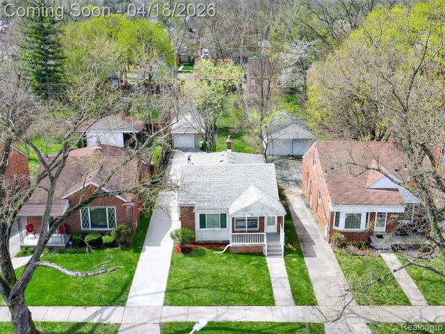 11395 Hazelton, Redford, MI 48239