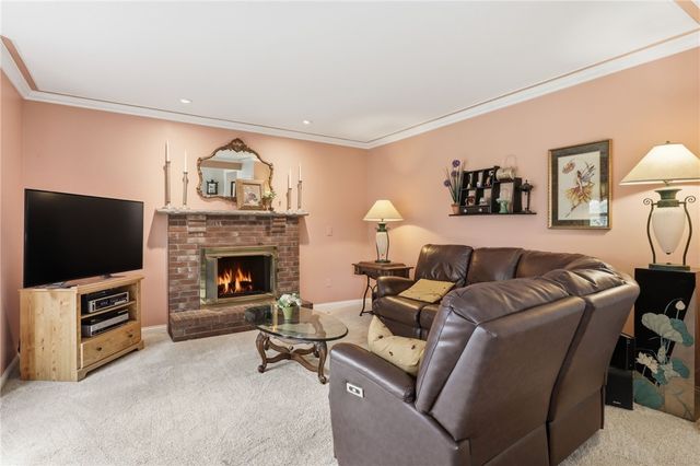 133 Melwood Drive, Greece, NY 14626