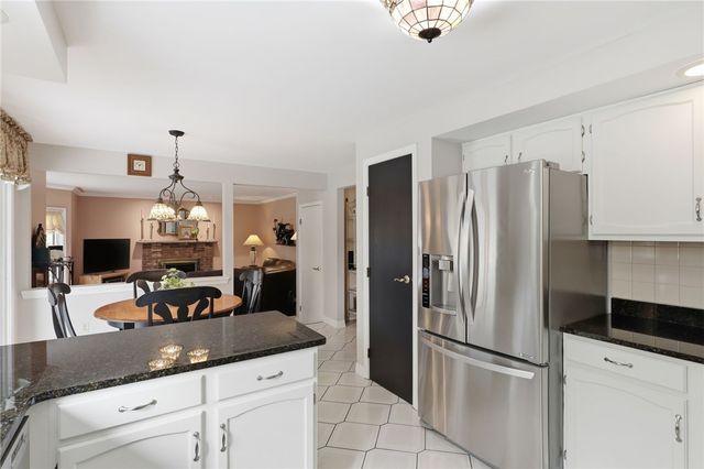 133 Melwood Drive, Greece, NY 14626