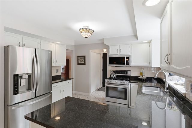 133 Melwood Drive, Greece, NY 14626
