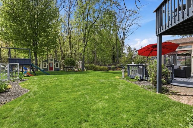 133 Melwood Drive, Greece, NY 14626