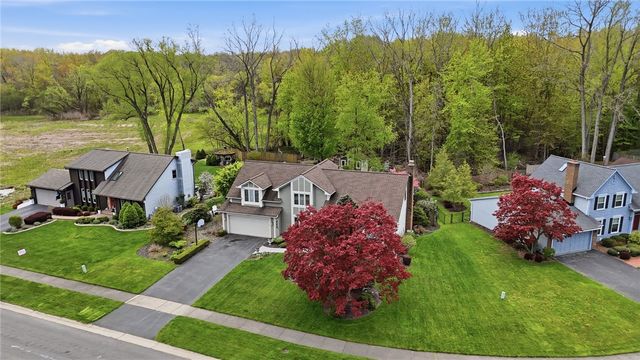133 Melwood Drive, Greece, NY 14626