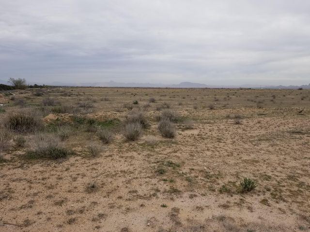0 W Elliot Road -, Tonopah, AZ 85354
