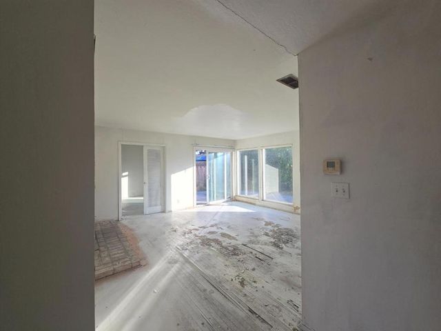 1355 Buchanan Drive, Santa Clara, CA 95051