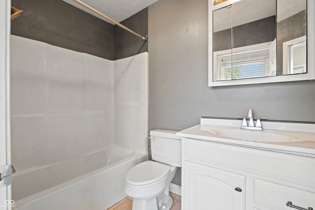 1605 Douglas Lane, Lebanon, IN 46052
