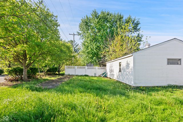 1605 Douglas Lane, Lebanon, IN 46052
