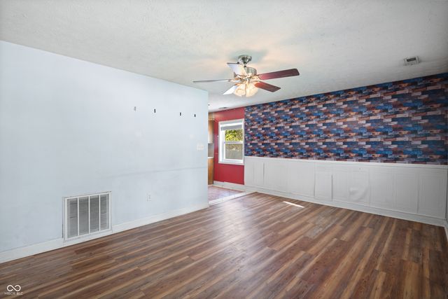 1605 Douglas Lane, Lebanon, IN 46052