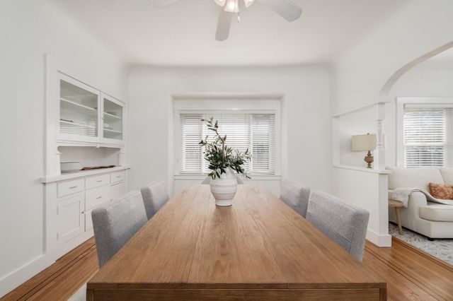 5261 K St, Sacramento, CA 95819