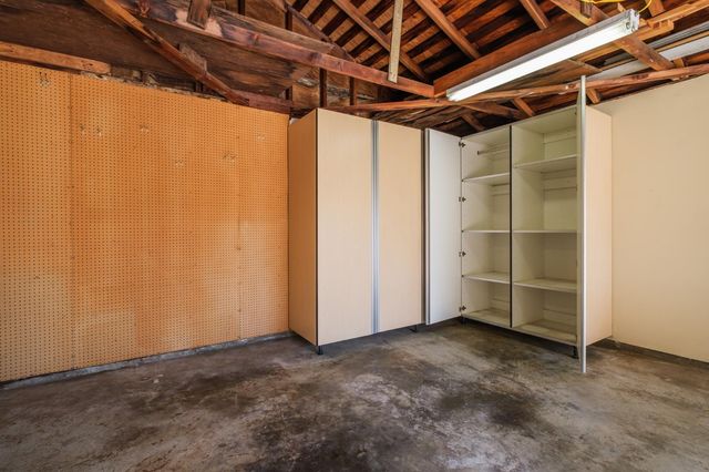 5261 K St, Sacramento, CA 95819