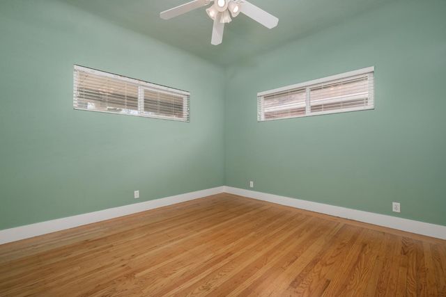 5261 K St, Sacramento, CA 95819