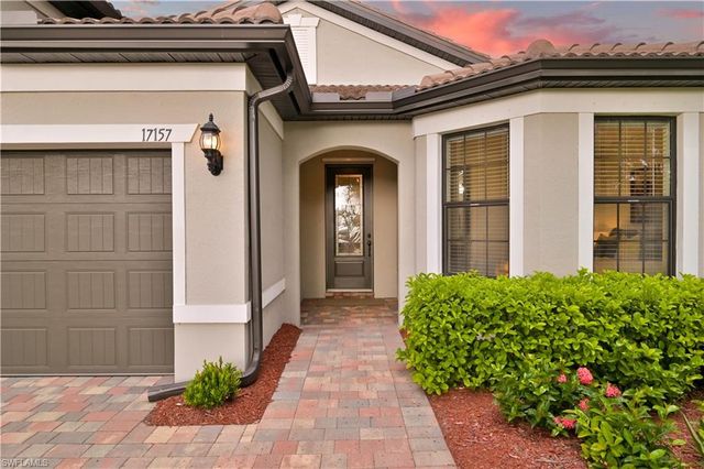 17157 Oakstead DR, Alva, FL 33920