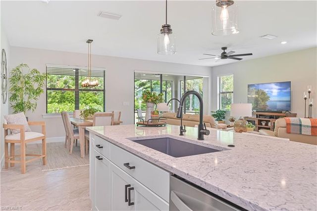 17157 Oakstead DR, Alva, FL 33920