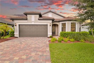 17157 Oakstead DR, Alva, FL 33920