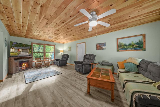 105 Marigold Lane, Roscommon Twp, MI 48629