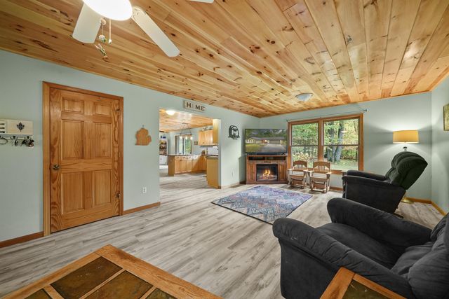 105 Marigold Lane, Roscommon Twp, MI 48629