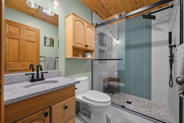 105 Marigold Lane, Roscommon Twp, MI 48629