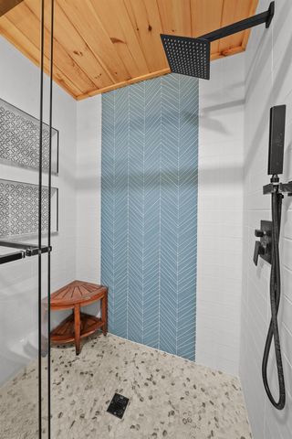 105 Marigold Lane, Roscommon Twp, MI 48629