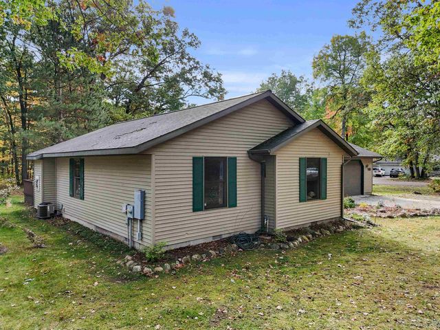 105 Marigold Lane, Roscommon Twp, MI 48629