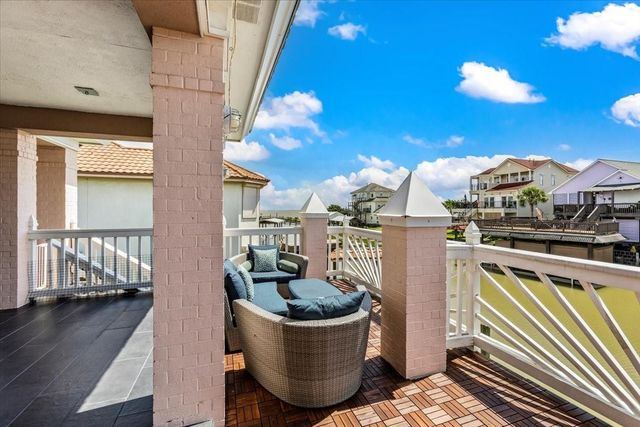 123 Port Street, San Leon, TX 77539