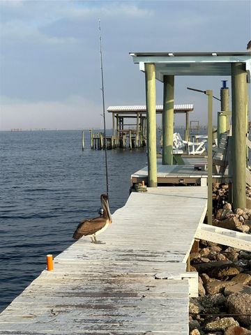 123 Port Street, San Leon, TX 77539