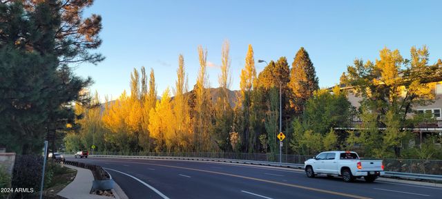 4371 E SAVANNAH Circle, Flagstaff, AZ 86004