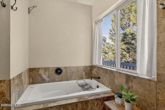 4371 E SAVANNAH Circle, Flagstaff, AZ 86004