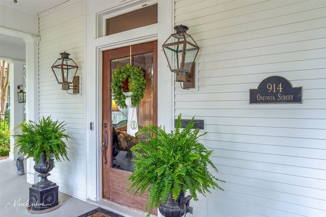 914 Oneonta Street, Shreveport, LA 71106