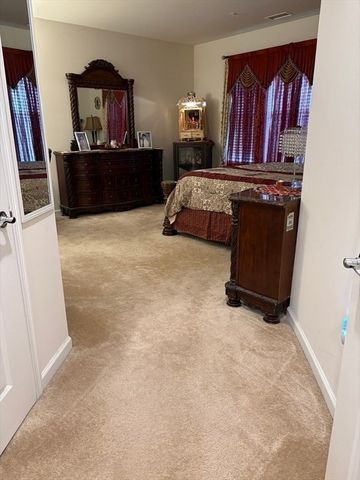 12101 Peters Farm Way 12101, Westborough, MA 01712