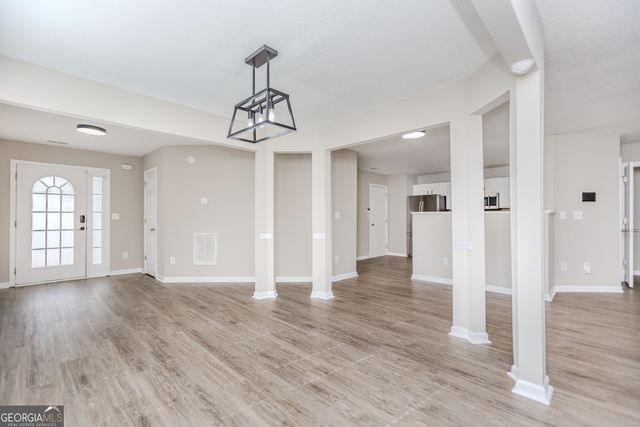 4469 Persian Court, Snellville, GA 30039