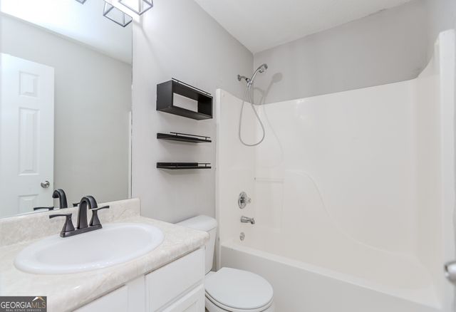 4469 Persian Court, Snellville, GA 30039