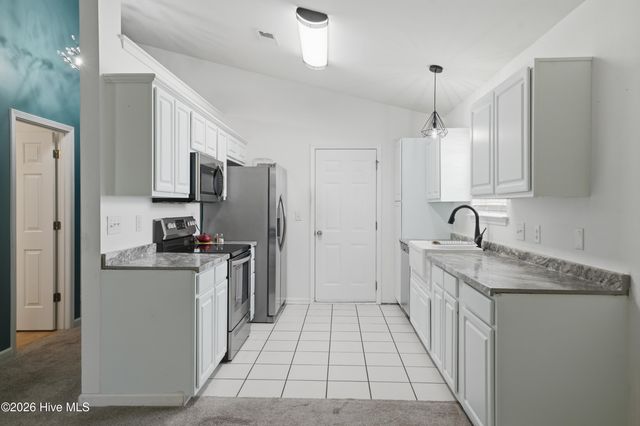 7404 Huckleberry Lane SW, Sunset Beach, NC 28468
