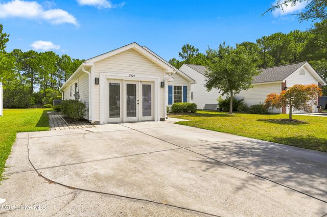 7404 Huckleberry Lane SW, Sunset Beach, NC 28468
