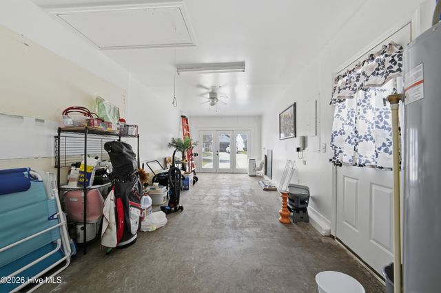 7404 Huckleberry Lane SW, Sunset Beach, NC 28468