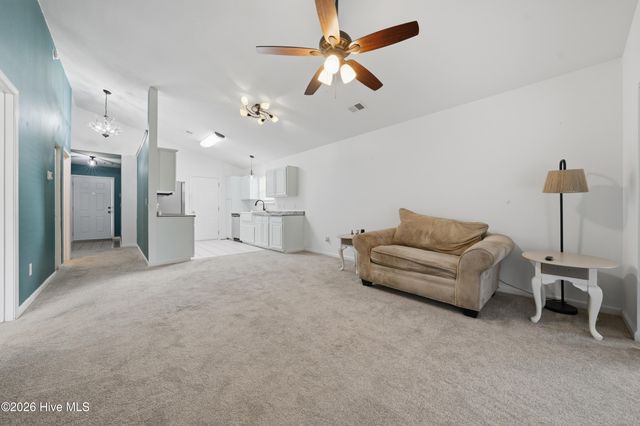 7404 Huckleberry Lane SW, Sunset Beach, NC 28468