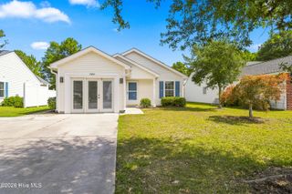 7404 Huckleberry Lane SW, Sunset Beach, NC 28468