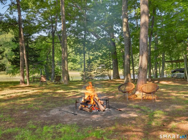35 Chapman Mill Pond Road, Westbrook, CT 06498