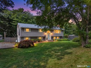 35 Chapman Mill Pond Road, Westbrook, CT 06498