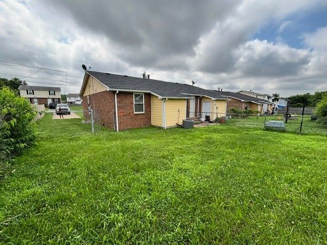 3521 Brookway Dr, Nashville, TN 37207