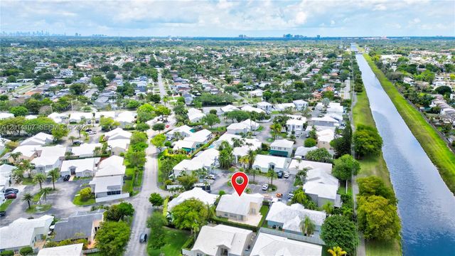 6410 SW 112th Pl 6410, Miami, FL 33173