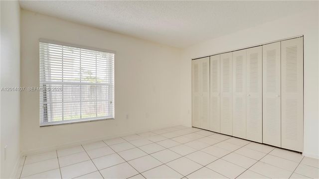 6410 SW 112th Pl 6410, Miami, FL 33173