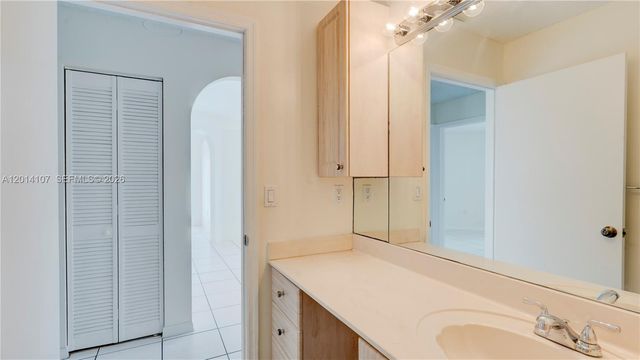 6410 SW 112th Pl 6410, Miami, FL 33173