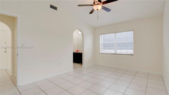 6410 SW 112th Pl 6410, Miami, FL 33173