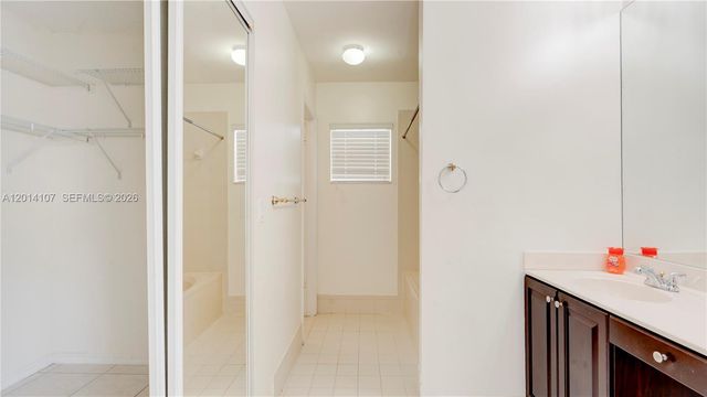 6410 SW 112th Pl 6410, Miami, FL 33173