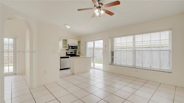 6410 SW 112th Pl 6410, Miami, FL 33173