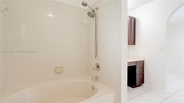 6410 SW 112th Pl 6410, Miami, FL 33173